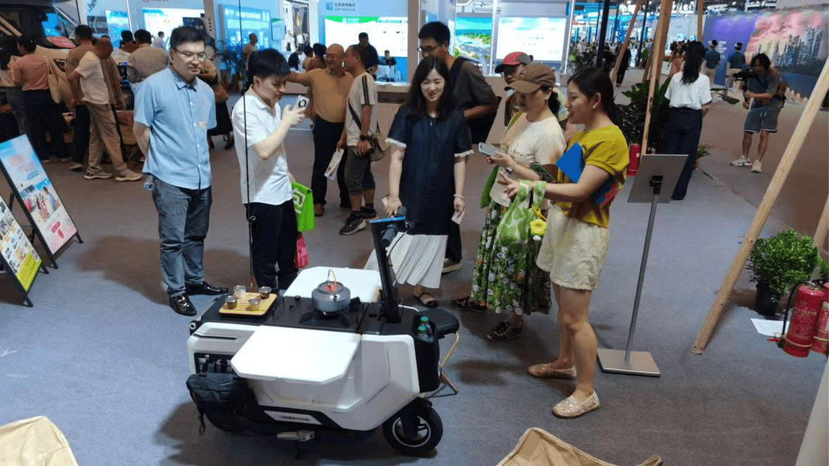 首款智能电动露营车亮相智博会AG真人百家家乐APP全球