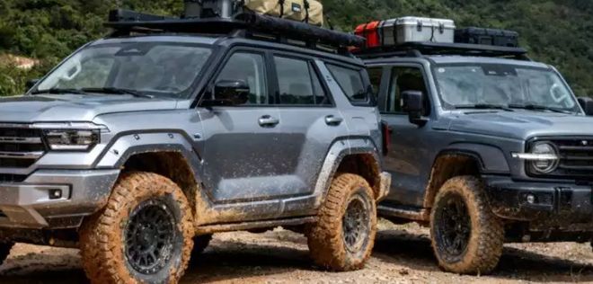 3PK坦克300新能源谁才是山路露营真王