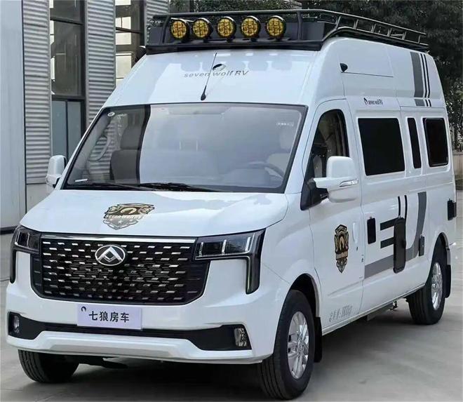 板！蓝牌C照开着走满配生活不打折AG真人试玩平台20万级房车天花(图1)